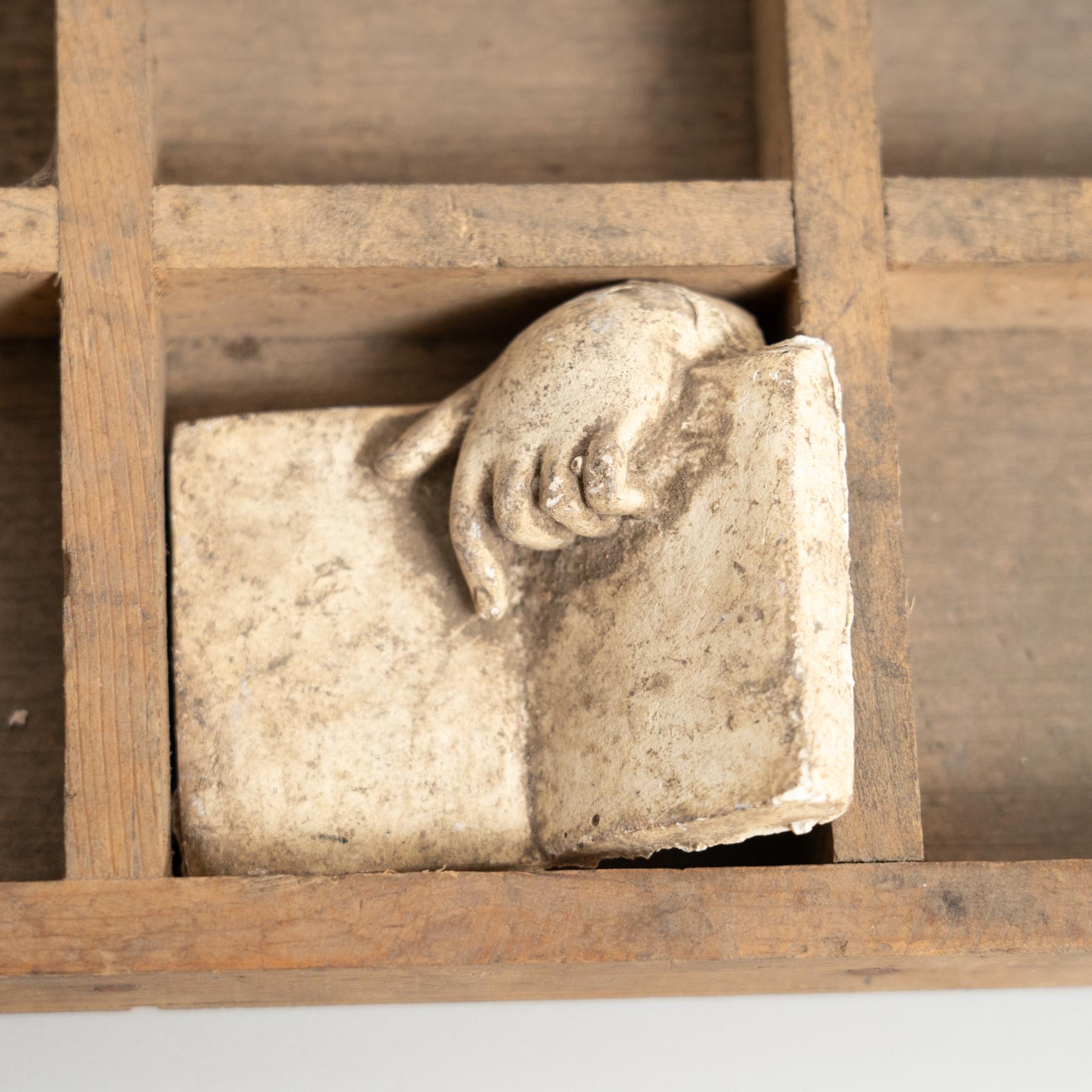 Plâtre Cabinet de curiosités Sculpture d'art, vers 1950 en vente