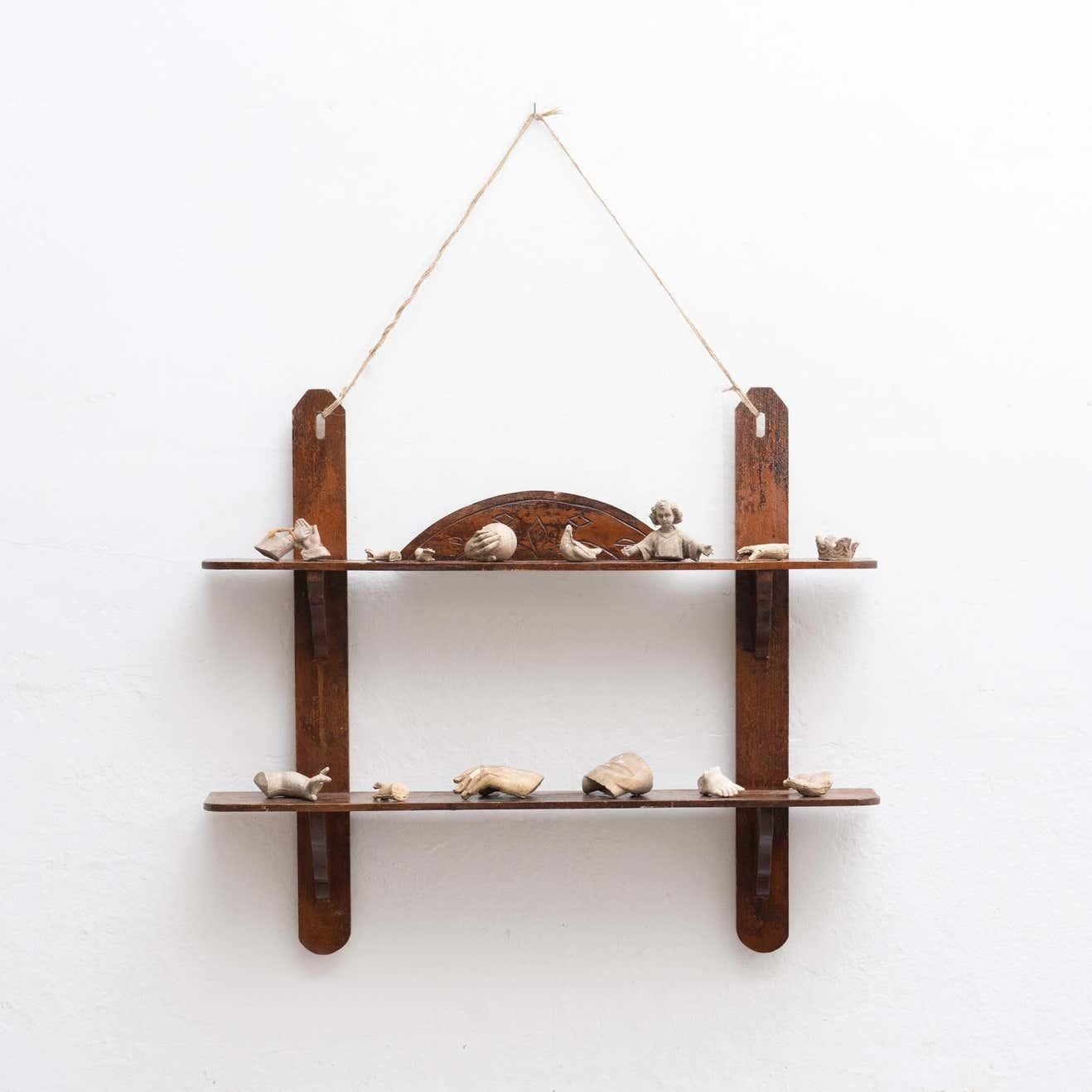 Cabinet of Curiosities Shelve Sculptural Wall Artwork, circa 1950 In Good Condition For Sale In Barcelona, Barcelona