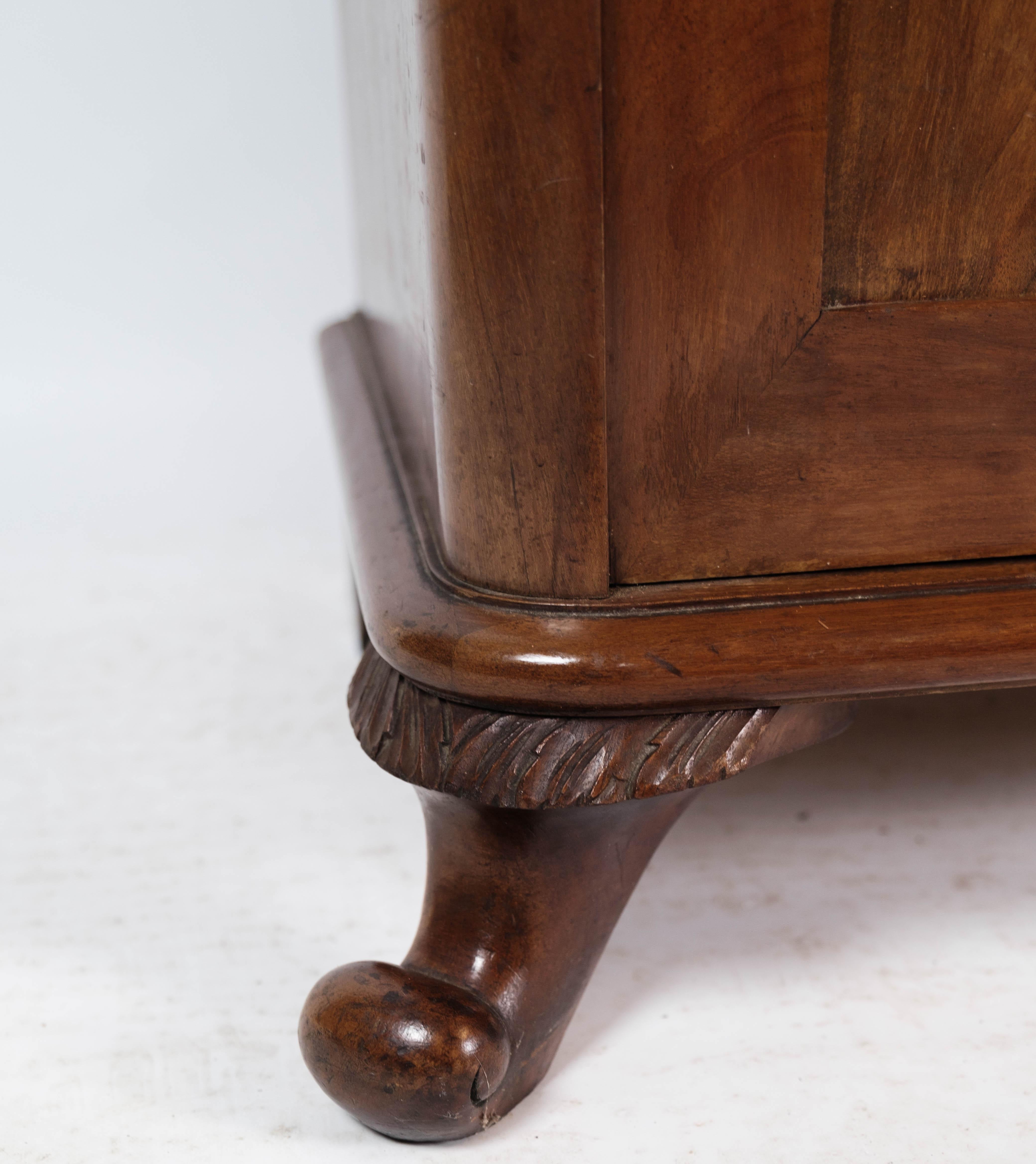 Cabinet of Mahogany on Feet, in Great Antique Condition from 1890 3