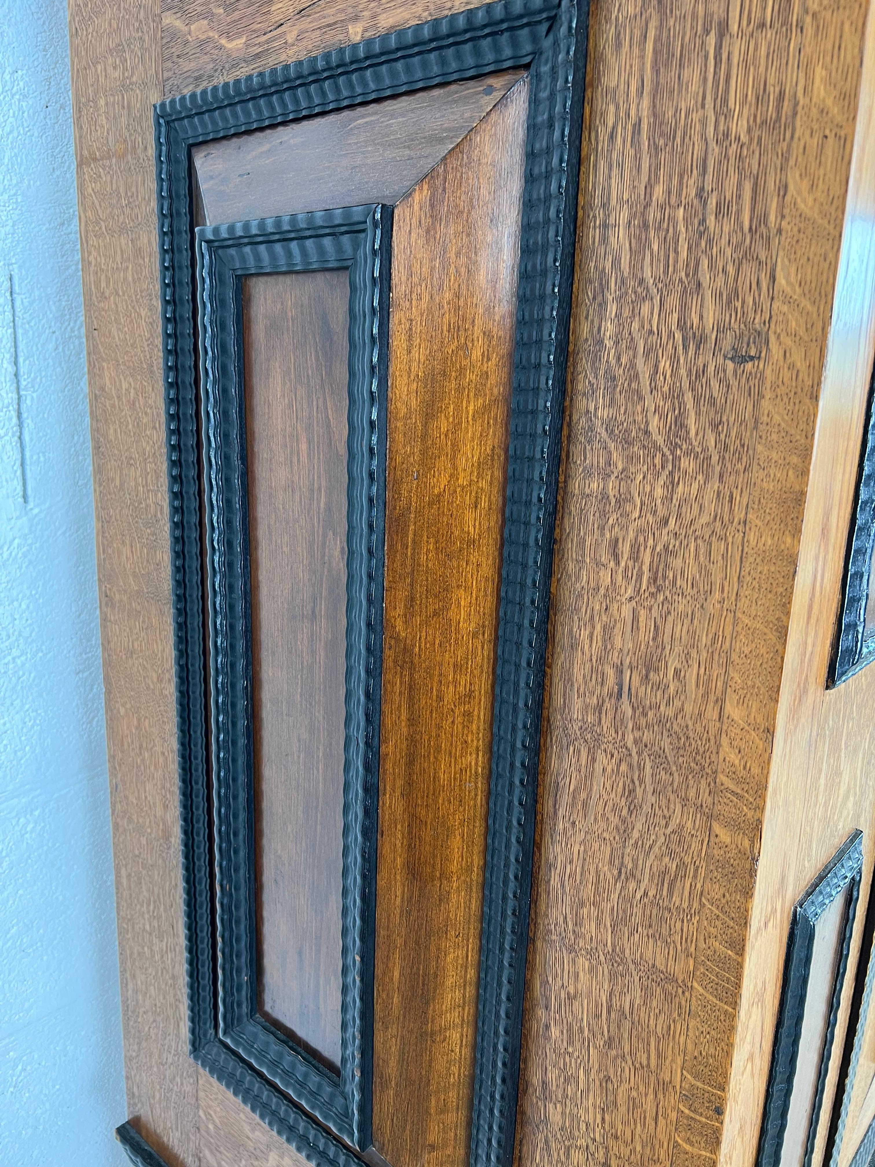 Cabinet On Base With Twisted Columns For Sale 3