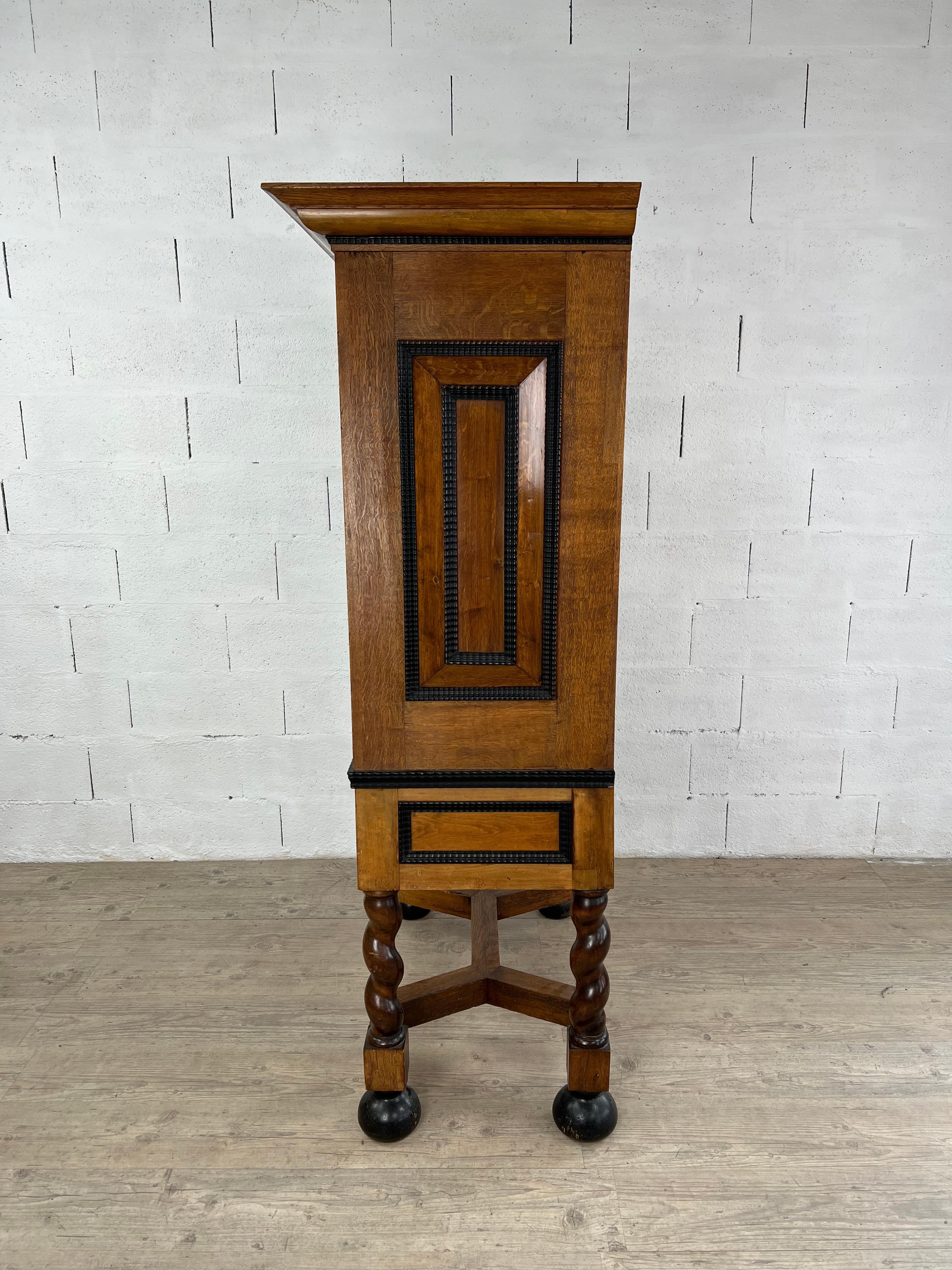 Italian Cabinet On Base With Twisted Columns For Sale