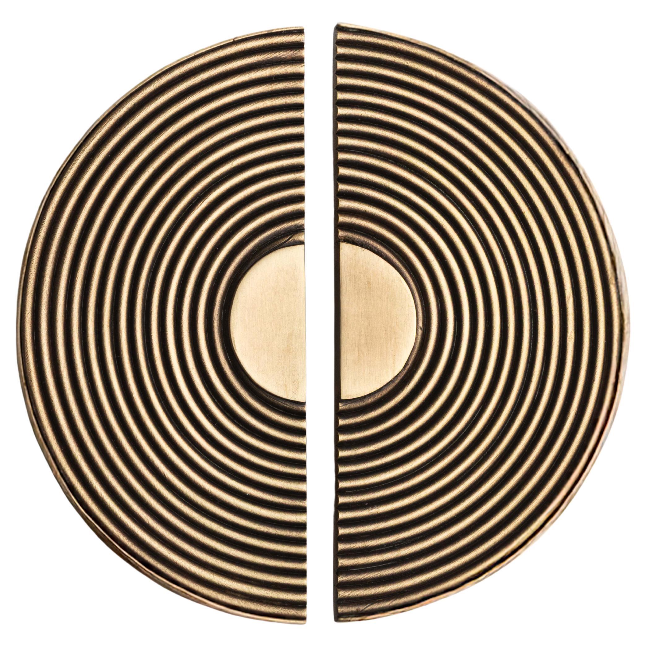 Cabinet pull in brass wire : Semicircular shape with concentric lines Ø 12 cm
