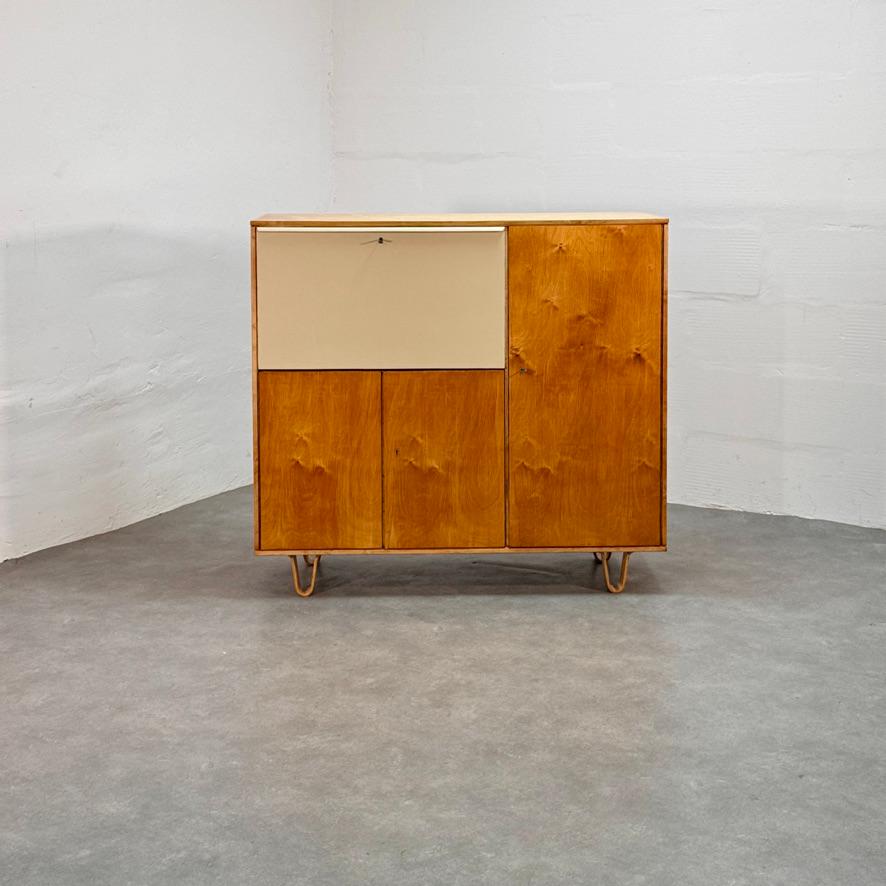 Laiton Cabinet / Secrétaire CB01 de la série « Combex » de Cees Braakman pour Pastoe, années 1950. en vente