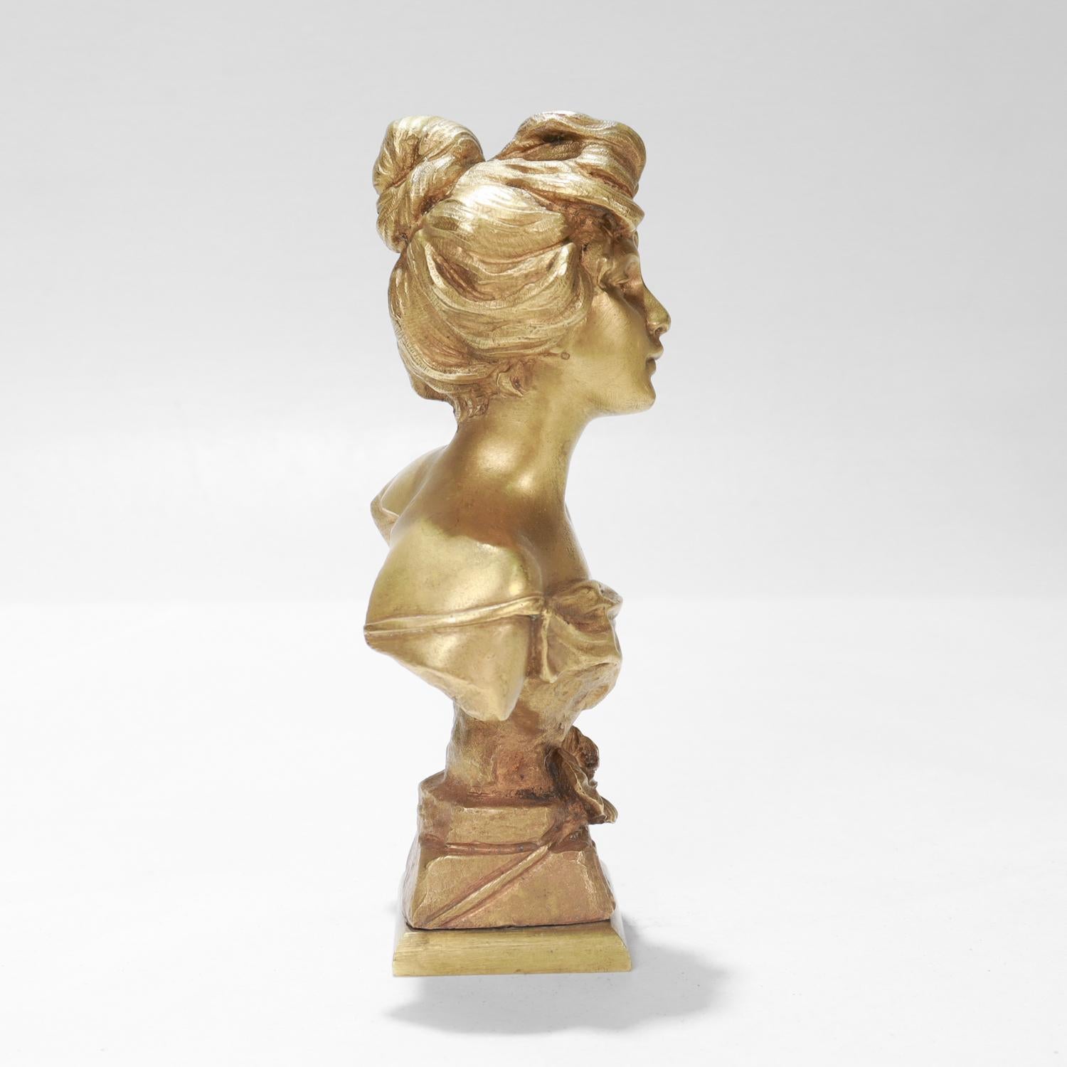 Cabinet-Sized 'Farfalla' Gilt Bronze Bust of a Woman after Emmanuel Villanis For Sale 3
