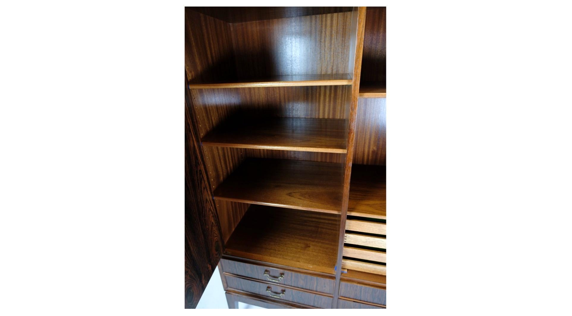 Cabinet / Storage Furniture in Rosewood with Doors and Drawers 3