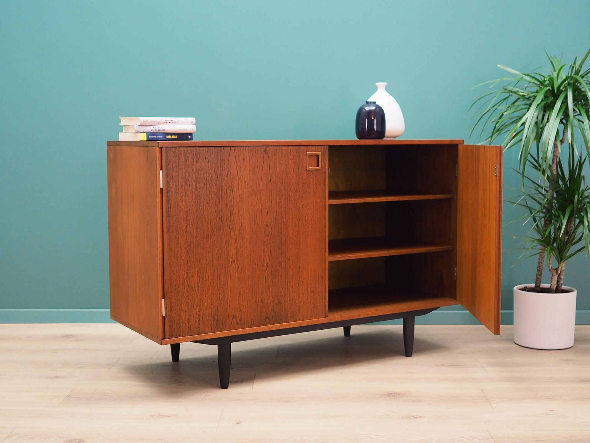 Veneer Cabinet Teak, Danish Design, 1960s, Designer Peter Løvig Nielsen For Sale