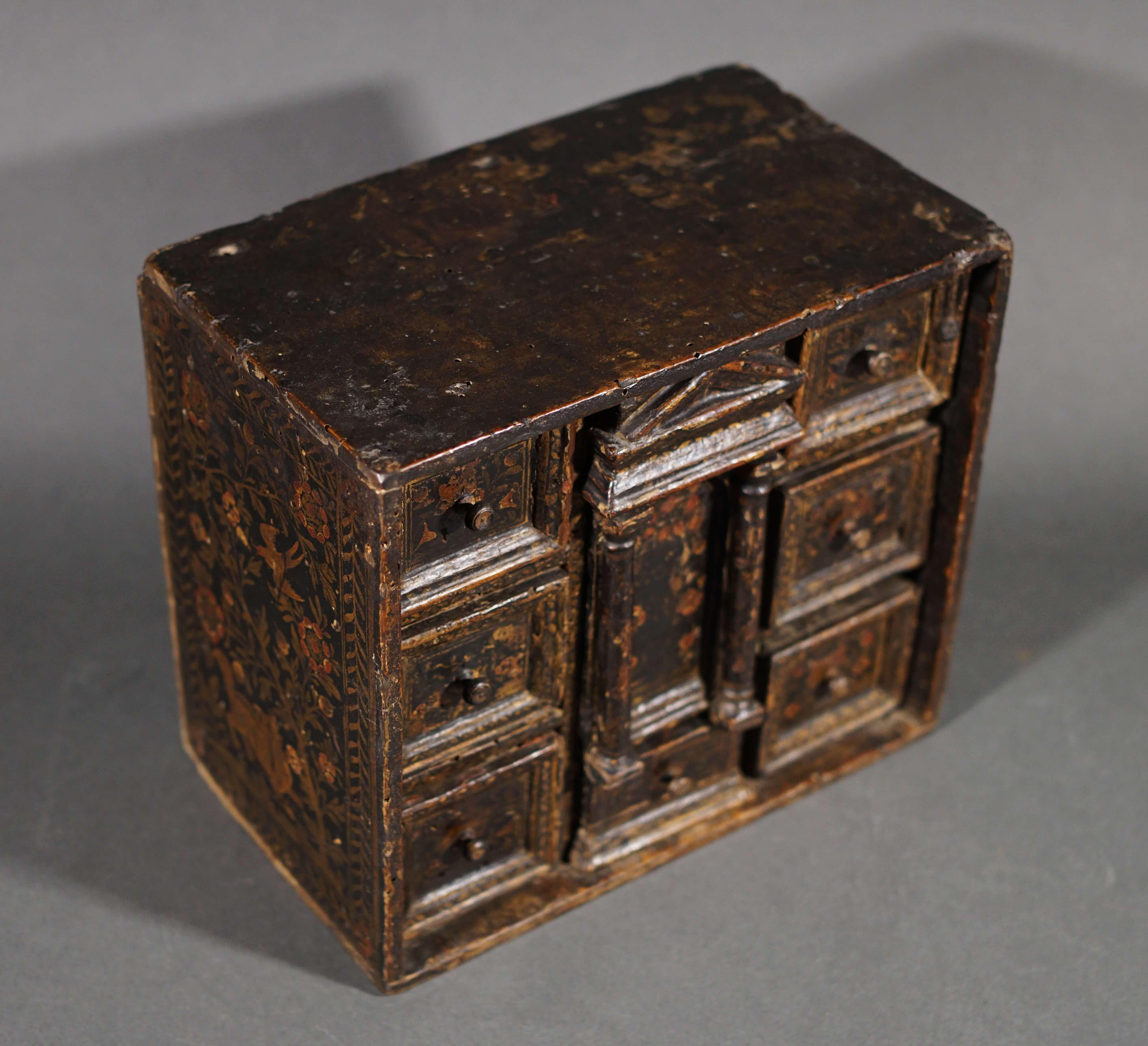 Cabinet Veneziano del XVI secolo Legno Laccato 