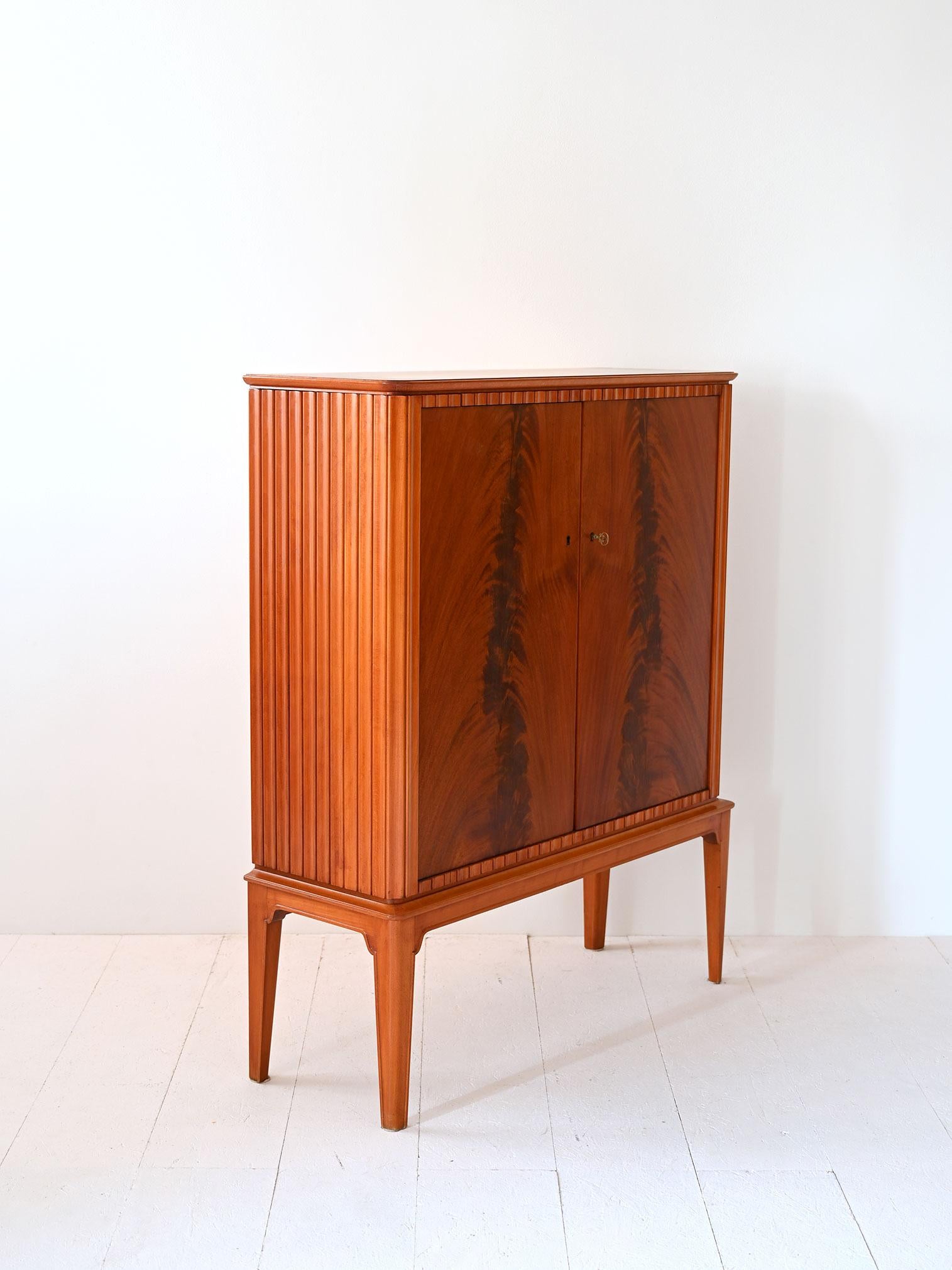 Scandinavo Cabinet vintage in mogano
