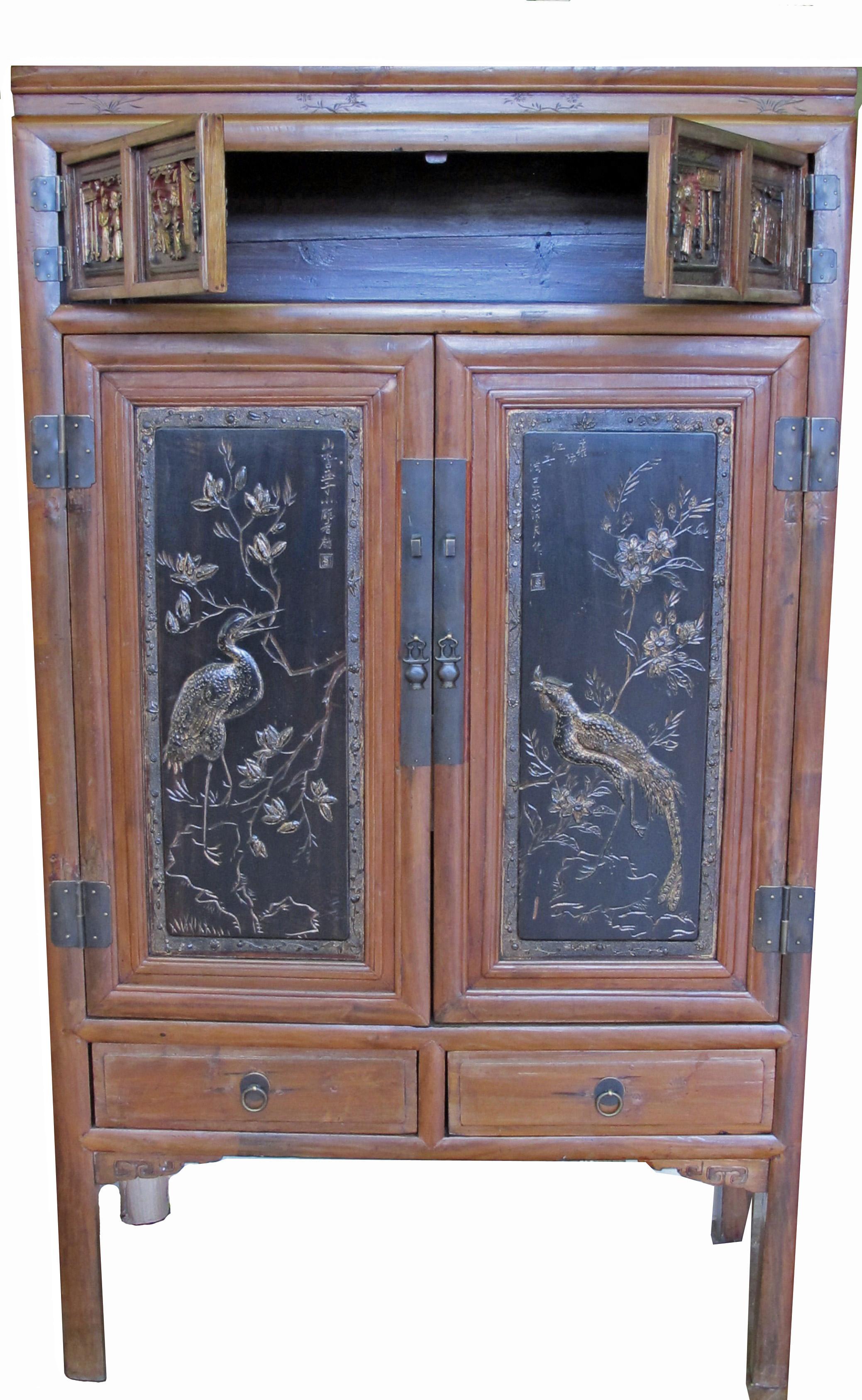 Hand-Painted Cabinet with Two Panel Doors Carved with Crane and Phoenix For Sale