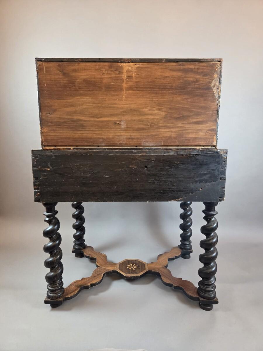 Cabinet, Walnut and Mahogany, Bone Ornamentation, Flanders , late 18th For Sale 8