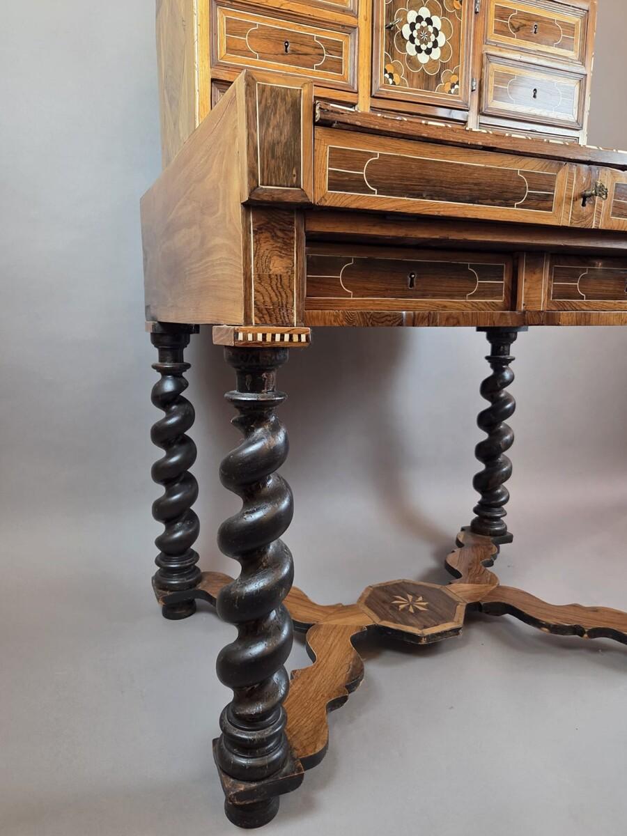 Cabinet, Walnut and Mahogany, Bone Ornamentation, Flanders , late 18th For Sale 4