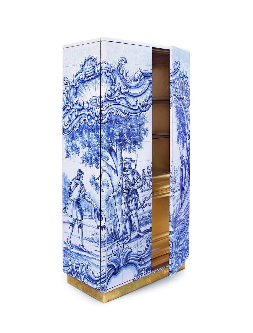 Cabinet with Hand Painted Tile In New Condition For Sale In Saint-Ouen, FR