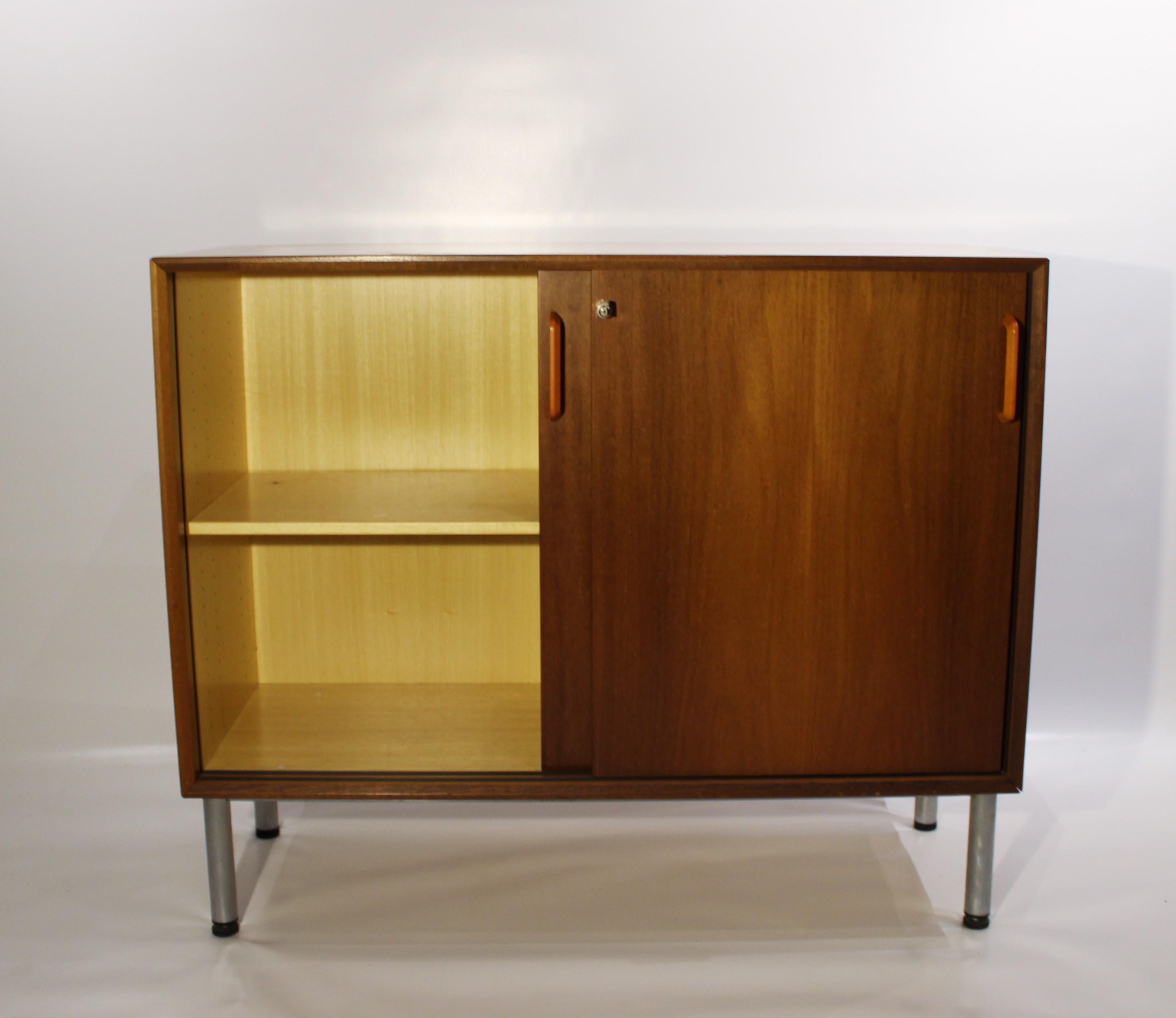 Cabinet with Sliding Doors in Light Mahogany of Danish Design from the 1960s In Good Condition For Sale In Lejre, DK