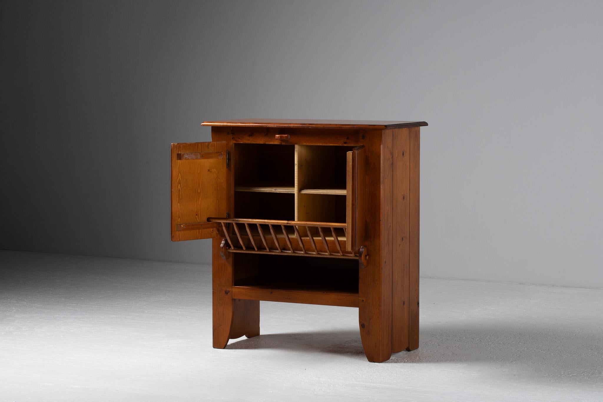 French Cabinet with Spindle Towel Rack in Pine, France, 1950s For Sale