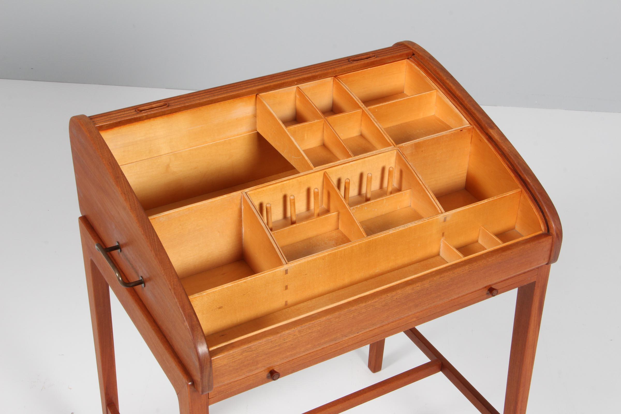 Mid-20th Century Cabinetmaker Knud Ivan Larsen, Journeyman piece, sewing nest, 1945 Denmark