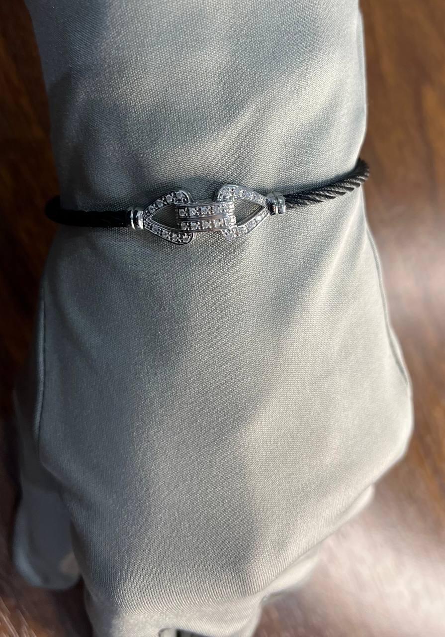 Bracelet filigrane d'une seule rangée avec diamants blancs et or blanc 18 carats en vente 5