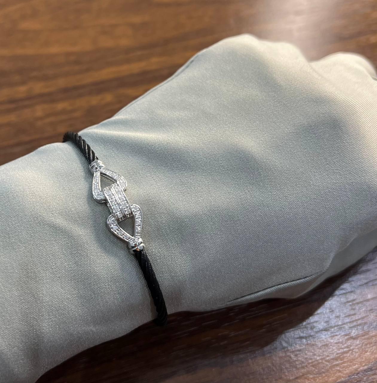 Bracelet filigrane d'une seule rangée avec diamants blancs et or blanc 18 carats en vente 6