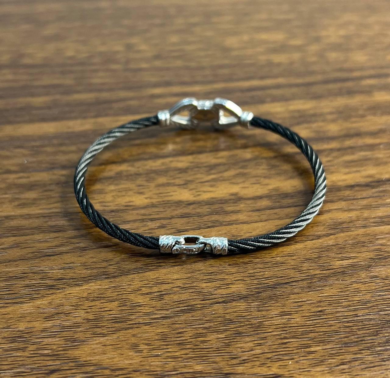 Bracelet filigrane d'une seule rangée avec diamants blancs et or blanc 18 carats en vente 1