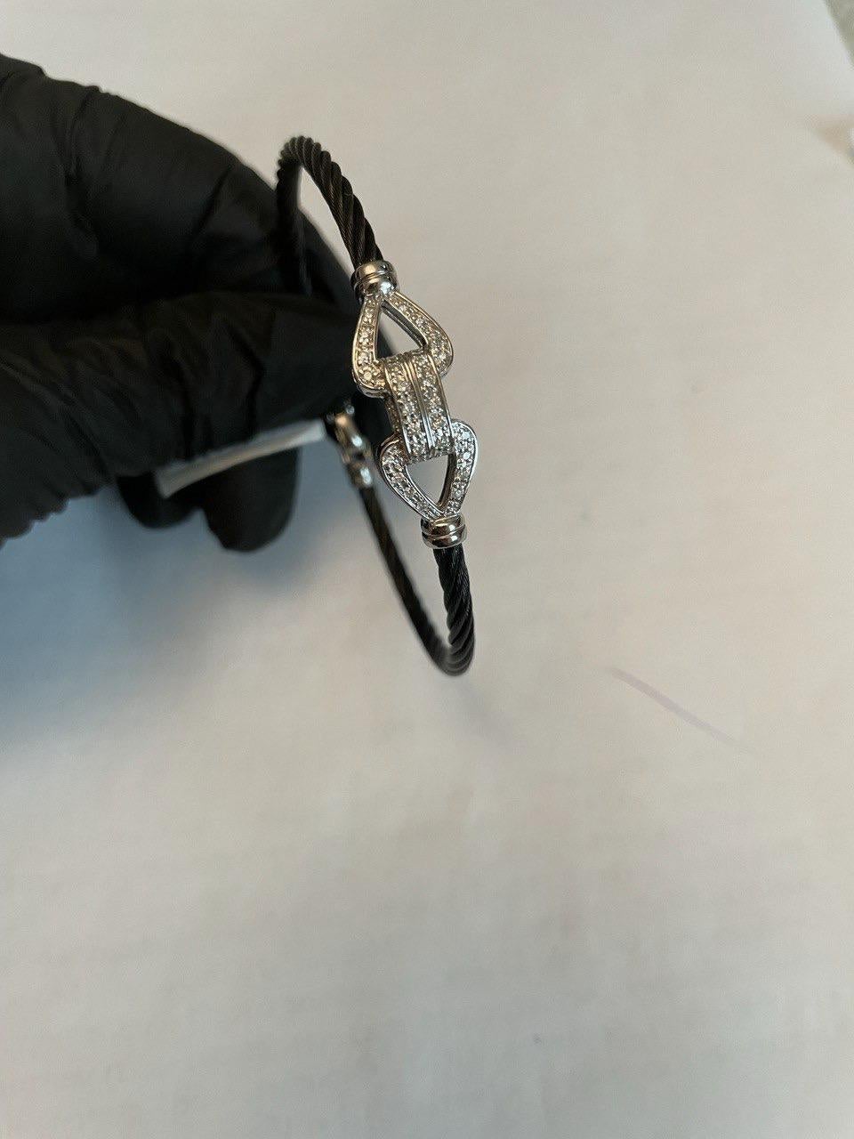 Bracelet filigrane d'une seule rangée avec diamants blancs et or blanc 18 carats en vente 3