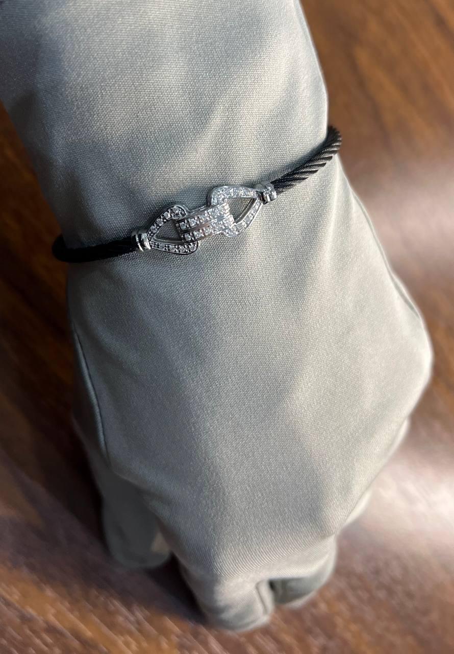 Bracelet filigrane d'une seule rangée avec diamants blancs et or blanc 18 carats en vente 4