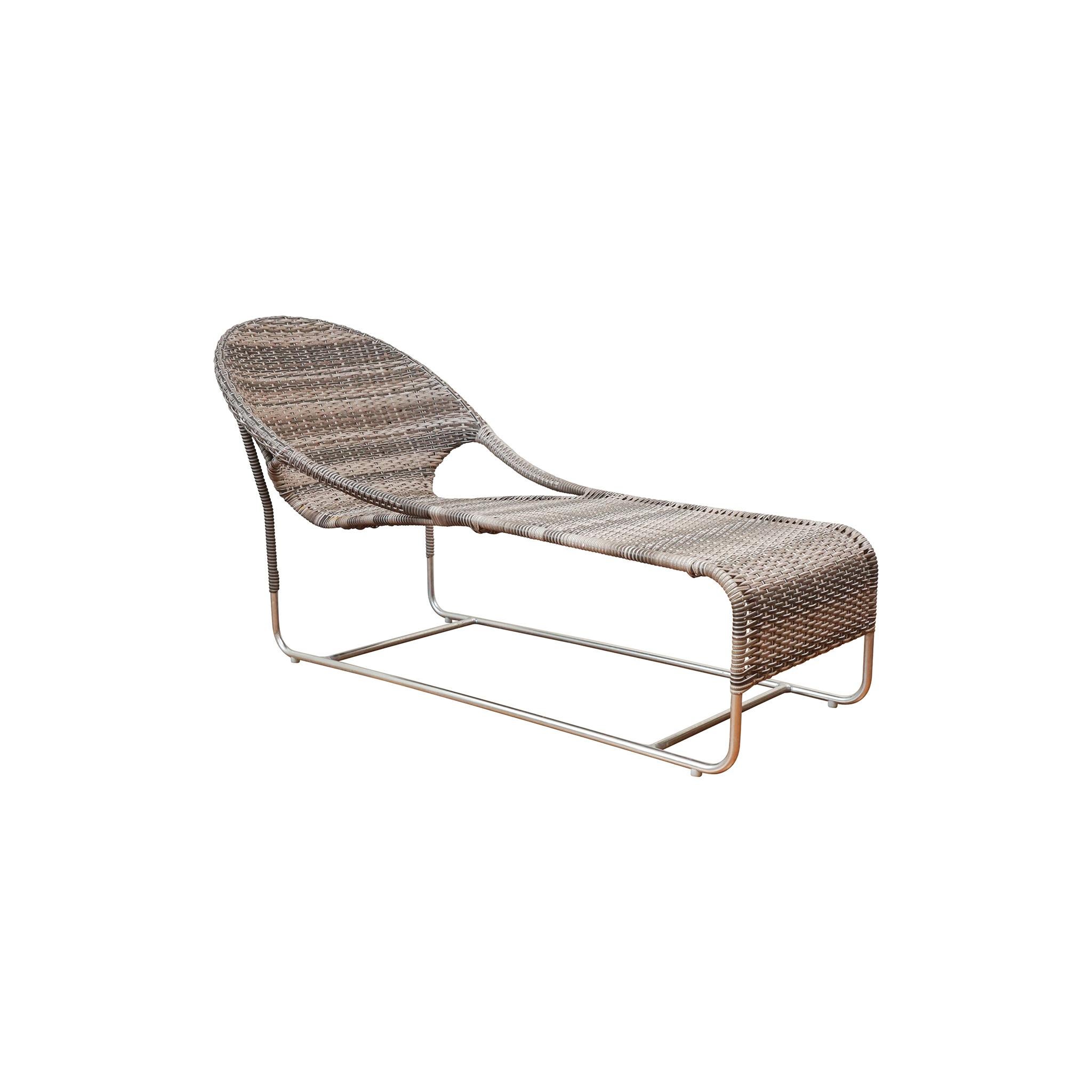 Cabo Outdoor Woven Chaise in Blue and White Stripe In New Condition For Sale In Hudson, NY