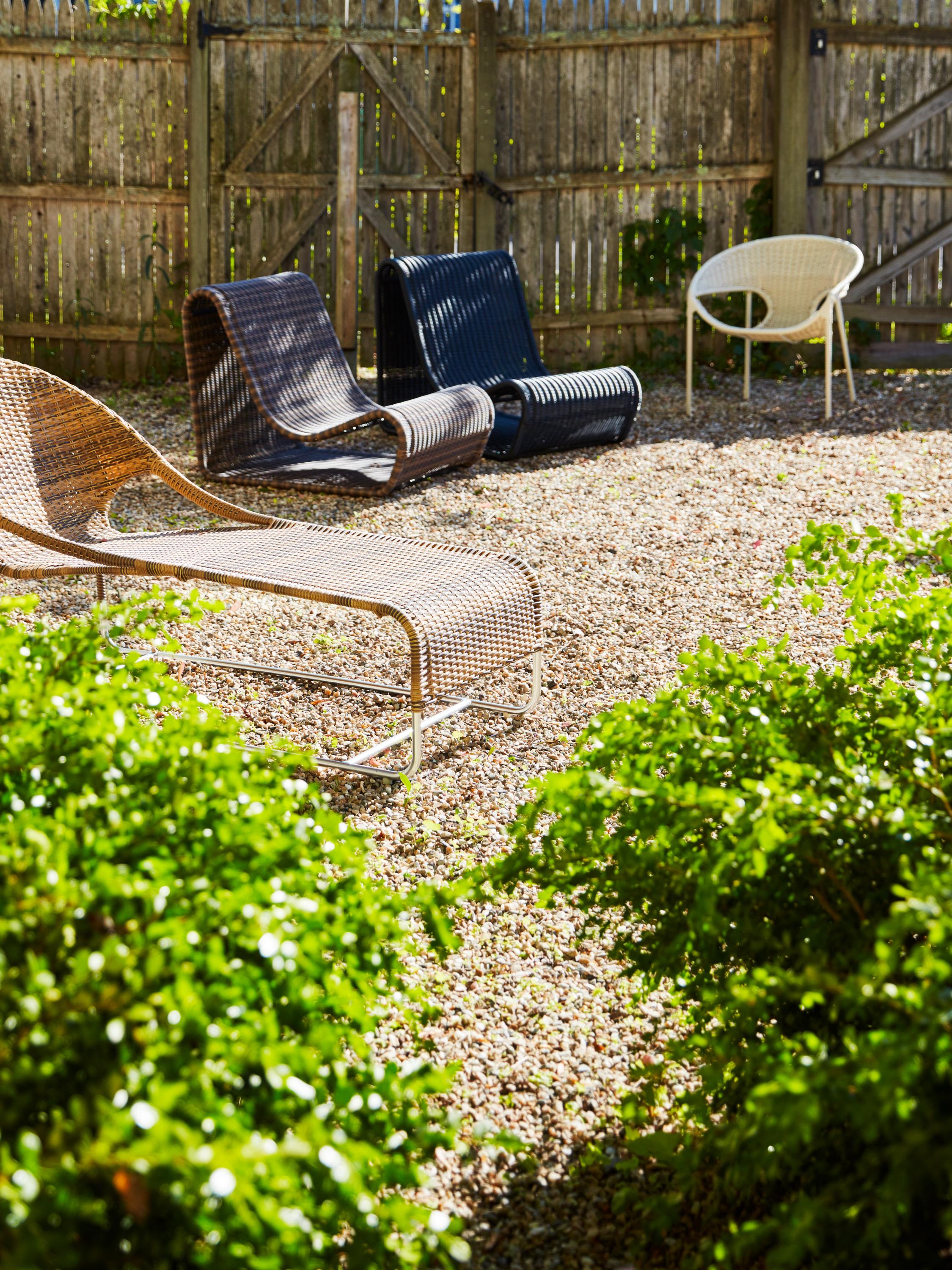 Contemporary Cabo Outdoor Woven Chaise in Blue and White Stripe For Sale