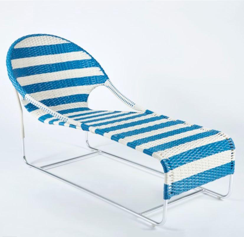 Cabo Outdoor Woven Chaise in White In New Condition For Sale In Hudson, NY
