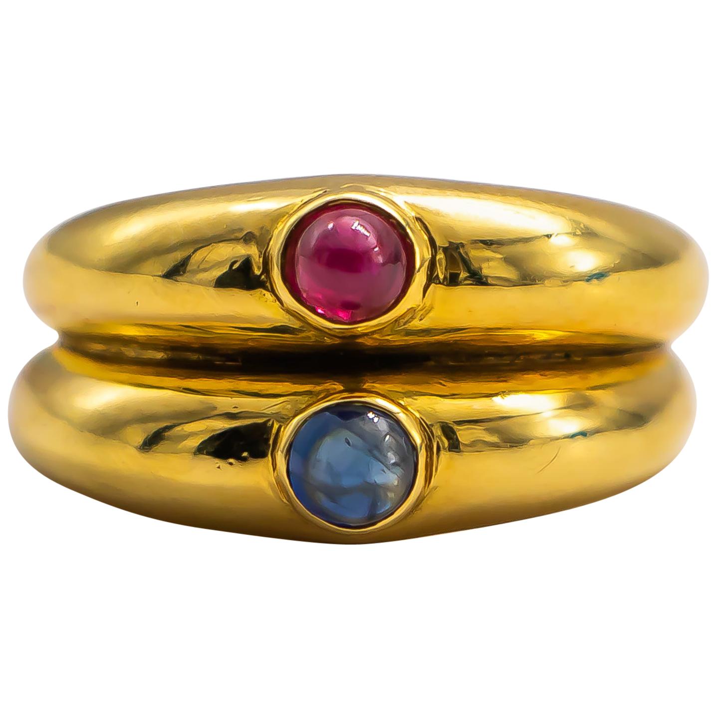 Cabochon 0.2 Carat Ruby and Cabochon 0.2 Carat Sapphire Ring 18K Yellow Gold