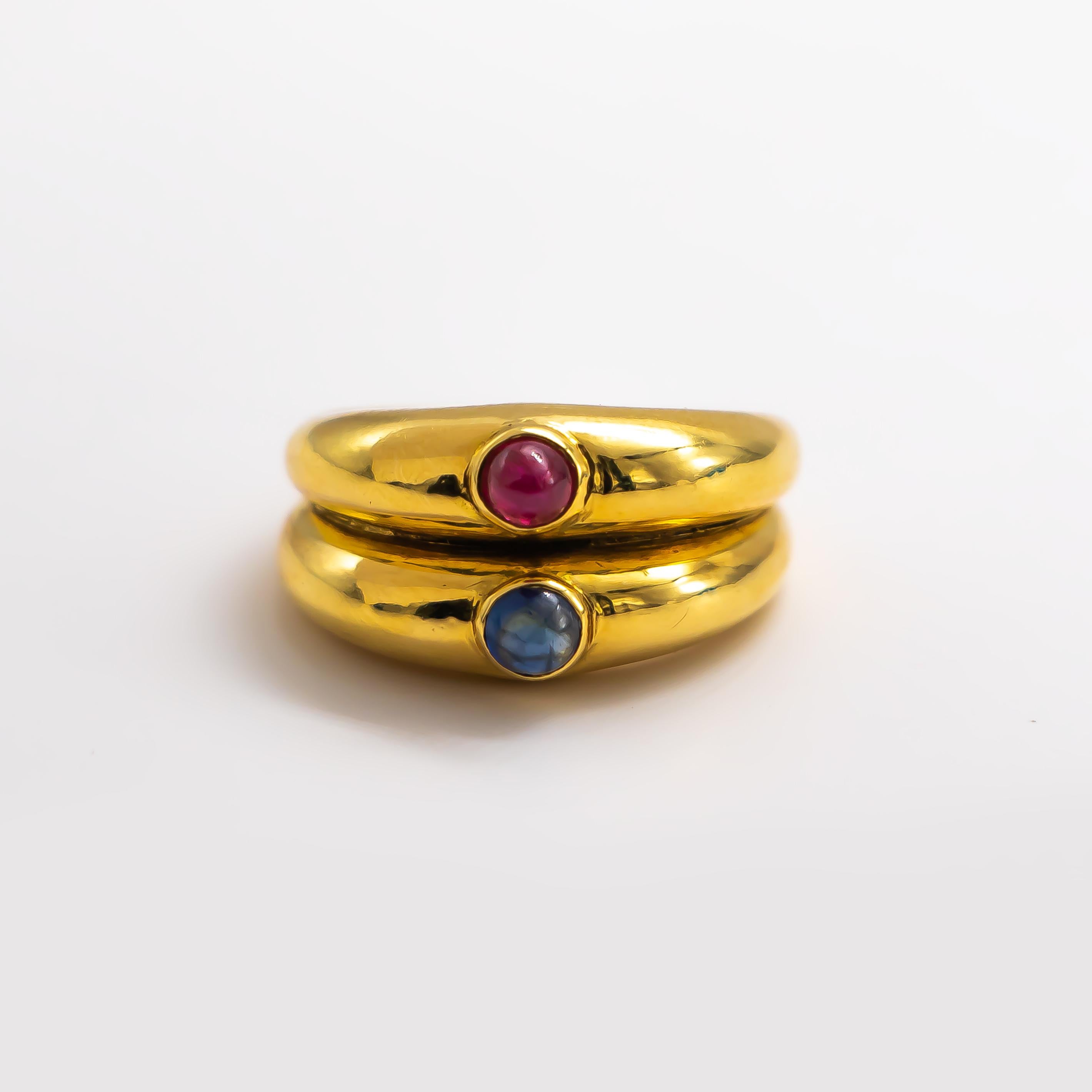 Cabochon 0.2 Carat Ruby and Cabochon 0.2 Carat Sapphire Ring 18K Yellow Gold 2