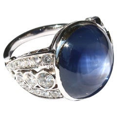 Bague en or 18 carats et saphir de Ceylan cabochon de 25,81 carats 