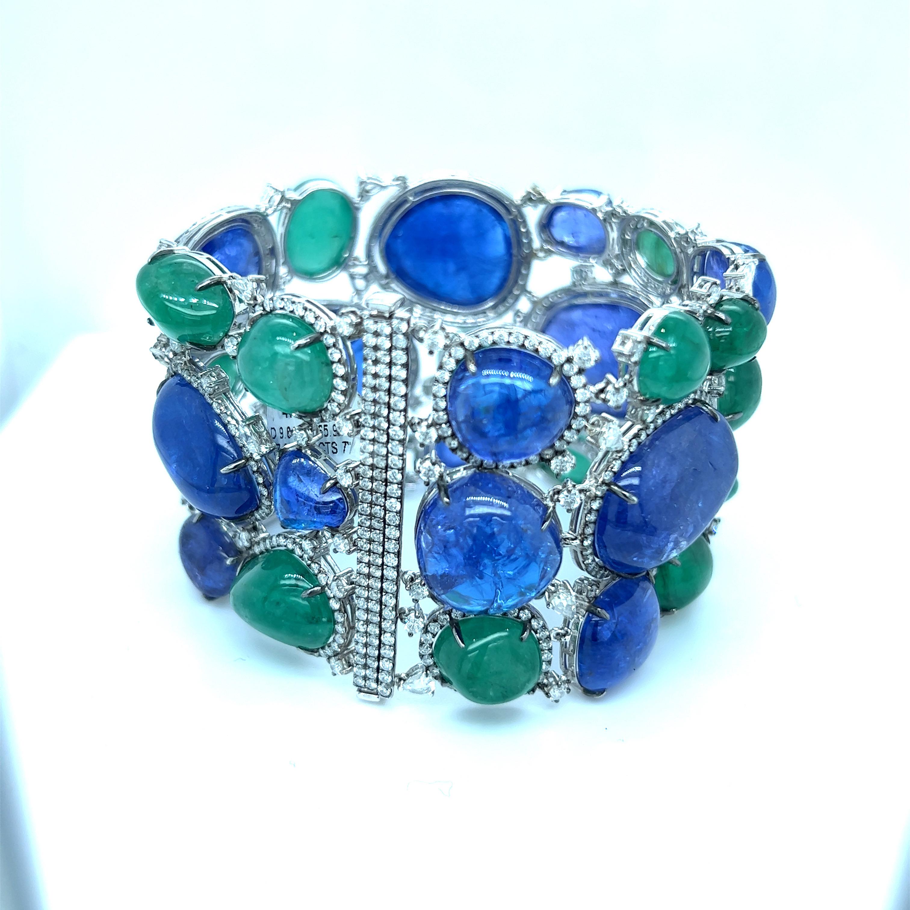 Cabochon 65.92ct Emerald, 204.40 Tanzanite & 9.81 Carat Diamond Bracelet For Sale 1