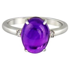 Cabochon amethyst 14k gold ring. 