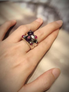 Cabochon Amethyst and Ruby 18 Karat White Gold Double Convex Ring