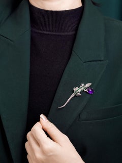 Cabochon Amethyst Emerald Diamond Art Deco Style Lizard Brooch in 14K White Gold