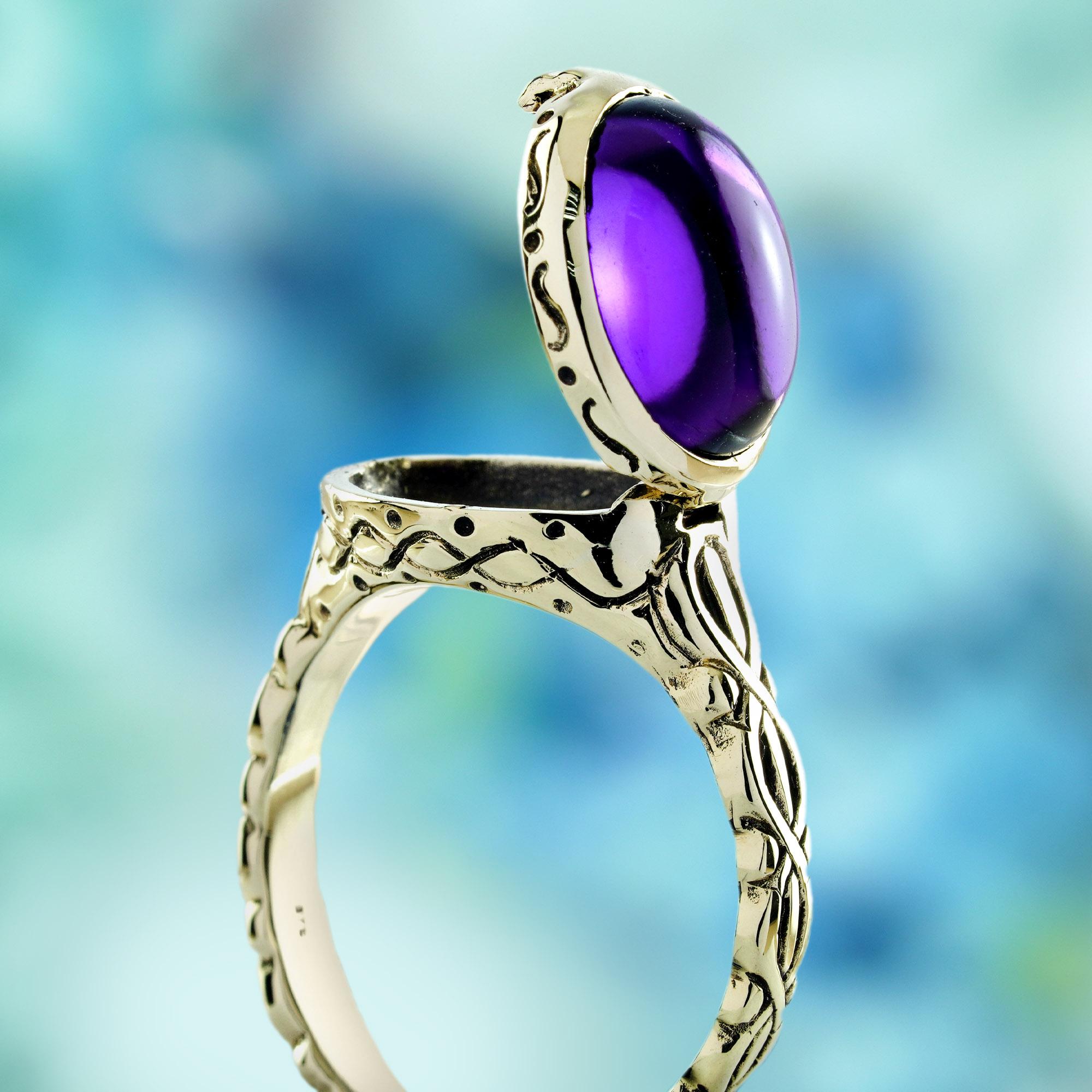 Bague sculptée de style vintage en or jaune massif 9 carats avec améthyste cabochon en vente 1