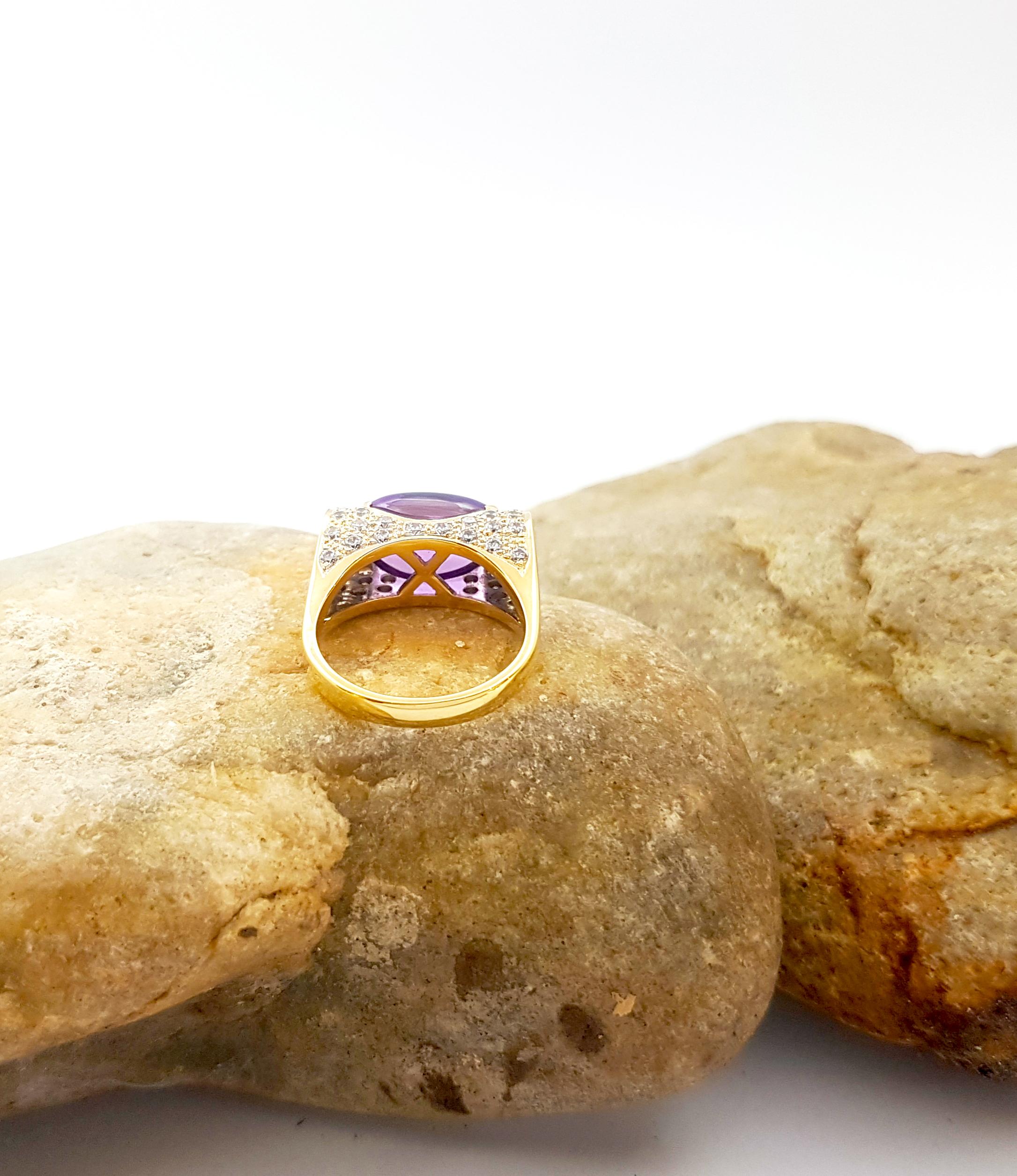 Cabochon Amethyst with Cubic Zirconia Ring set in 18K Rose Gold Settings For Sale 10
