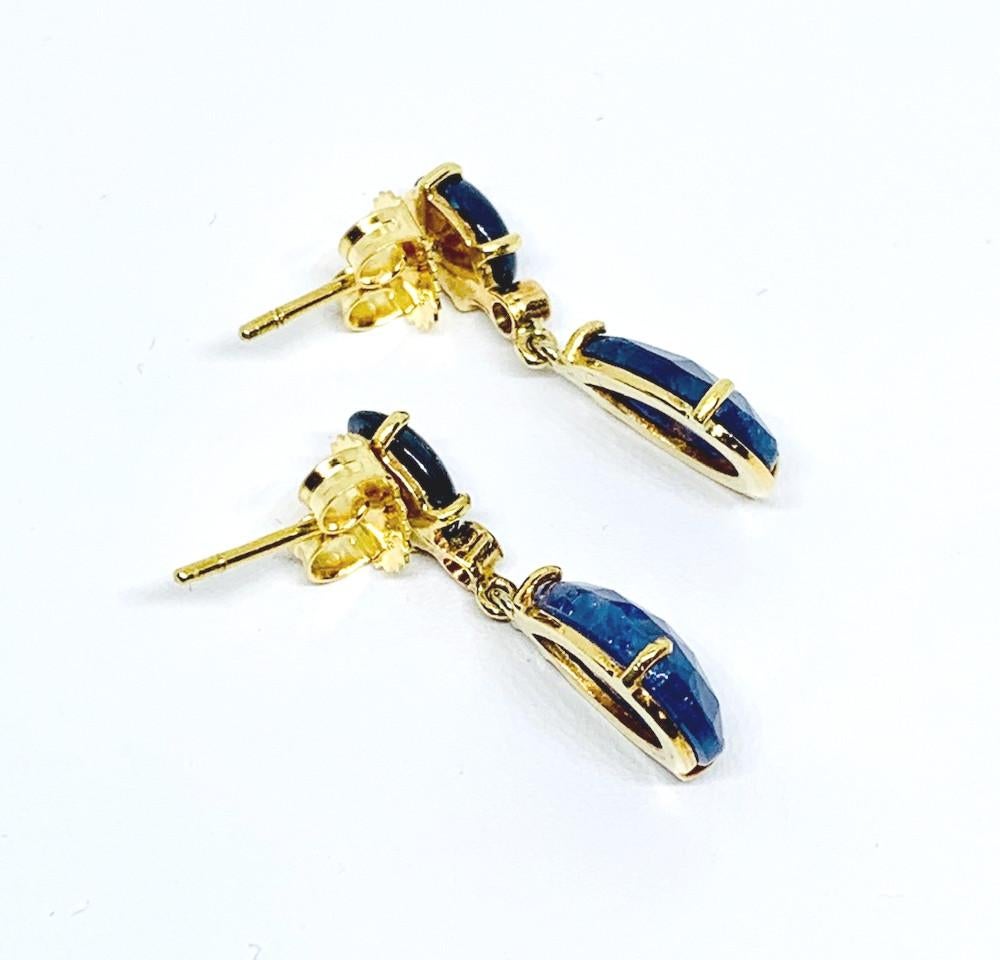 Women's Cabochon & Rose Cut Blue Sapphire & Diamond 18 Karat Yellow Gold Dangle Earrings