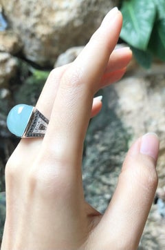 Cabochon Aquamarine with Diamond and Black Diamond Ring in 18 Karat White Gold