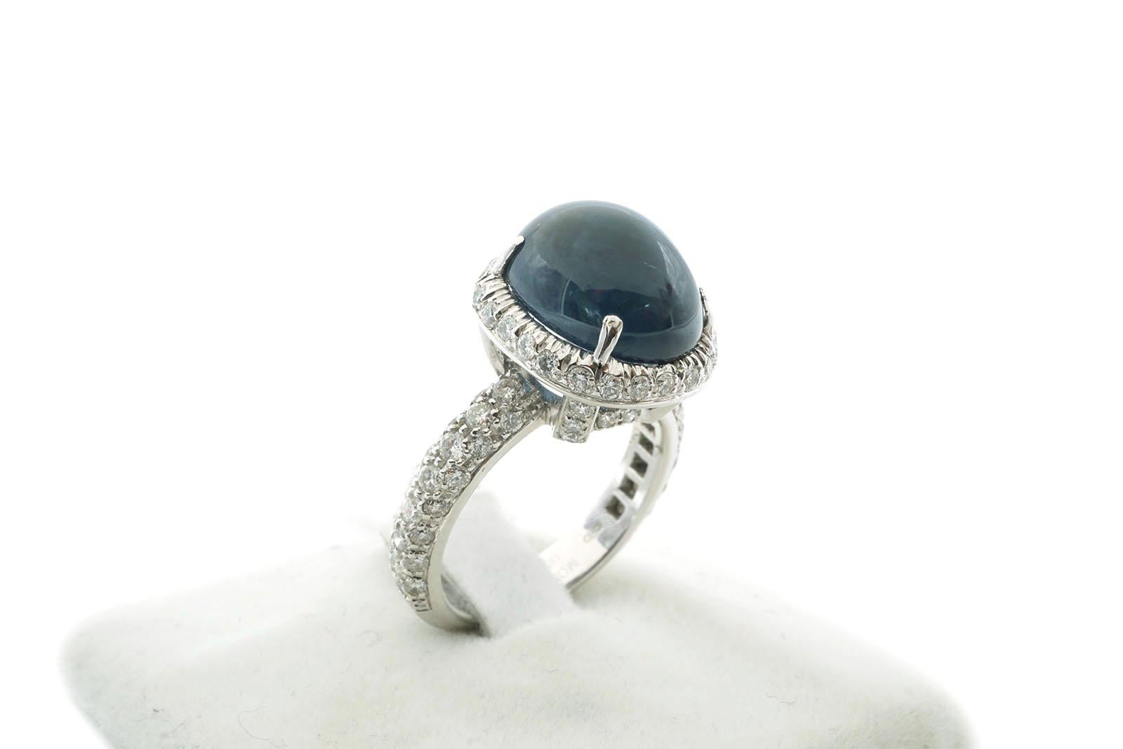 Contemporary Cabochon Blu Sapphire Ct 10.74 and Diamonds White Gold Dome Ring For Sale
