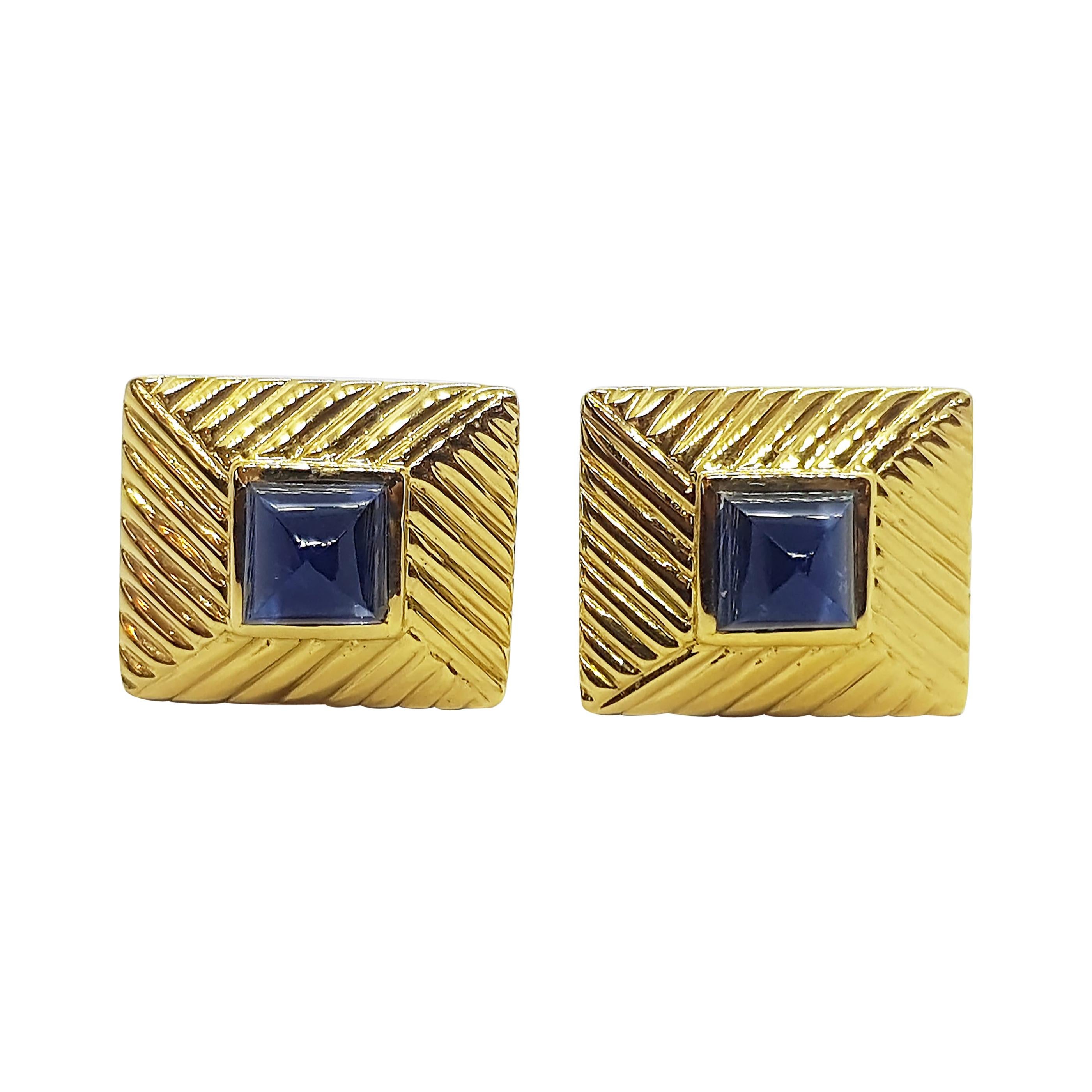 Cabochon Blue Sapphire Cufflinks Set in 18 Karat Gold Settings For Sale