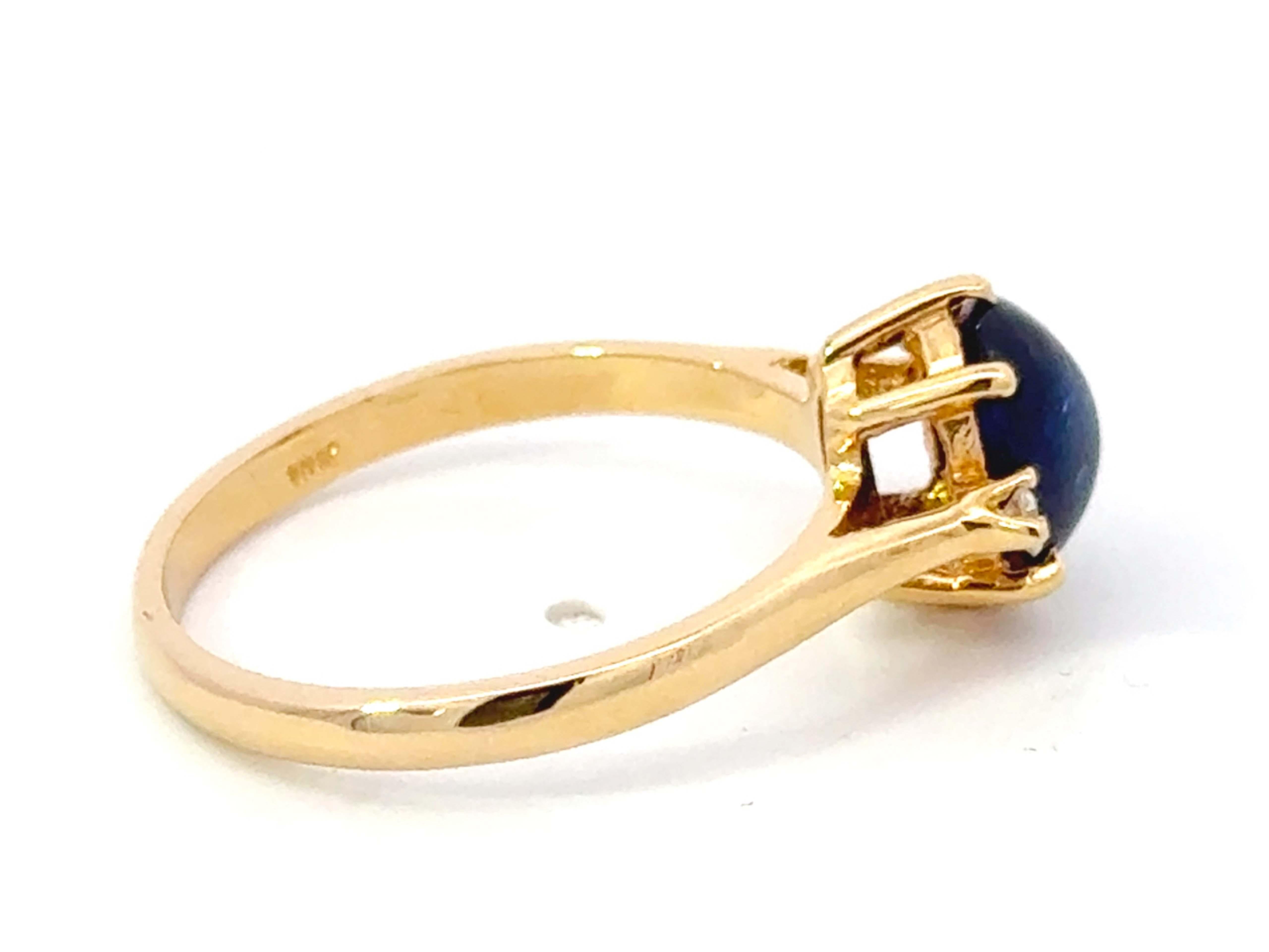 Women's Cabochon Blue Sapphire Diamond Ring 18k Yellow Gold For Sale