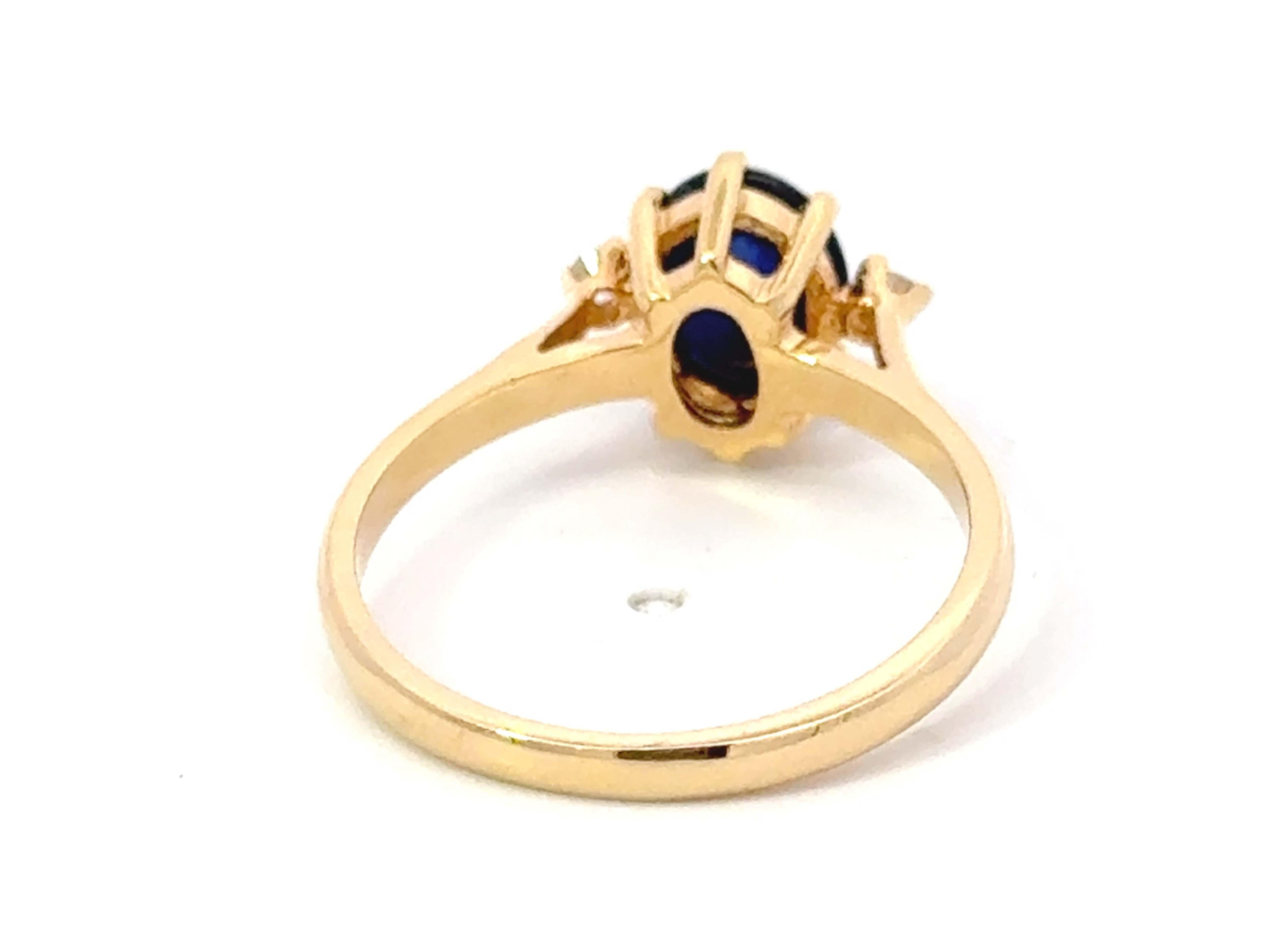 Cabochon Blue Sapphire Diamond Ring 18k Yellow Gold For Sale 2
