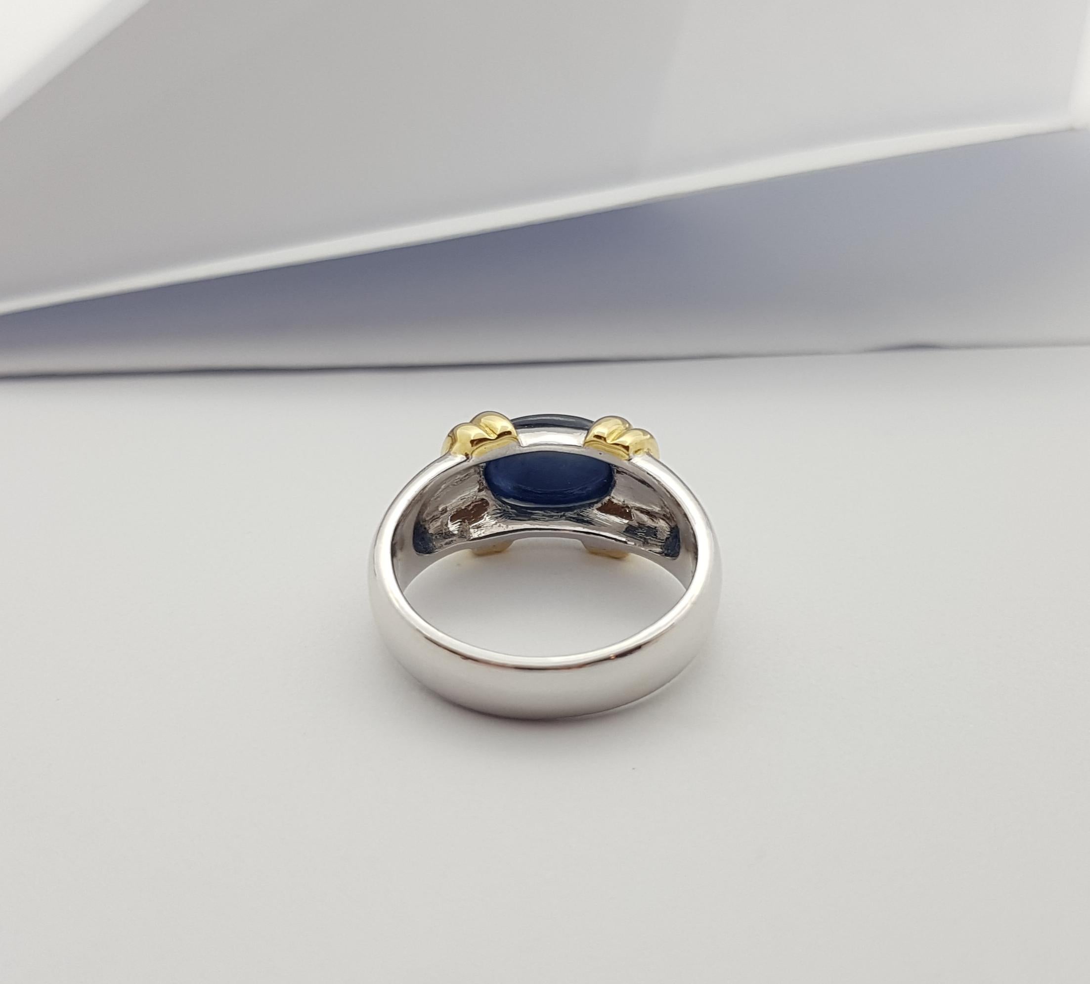 Cabochon Blue Sapphire Ring Set in 18 Karat White Gold Settings For Sale 6