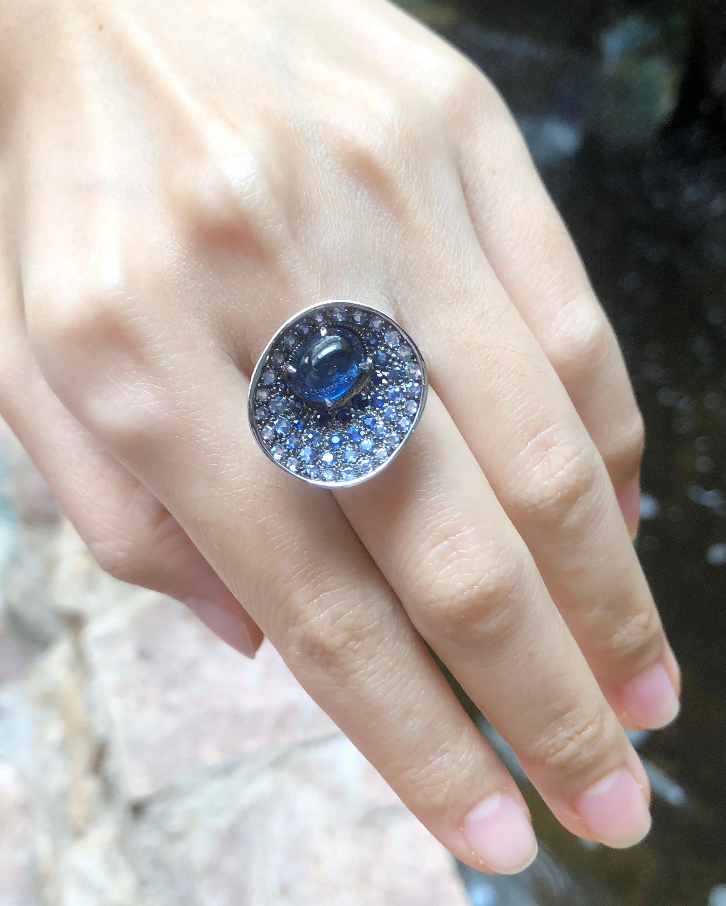 Women's Cabochon Blue Sapphire with Blue Sapphire Rings Set in 18 Karat White Gold For Sale