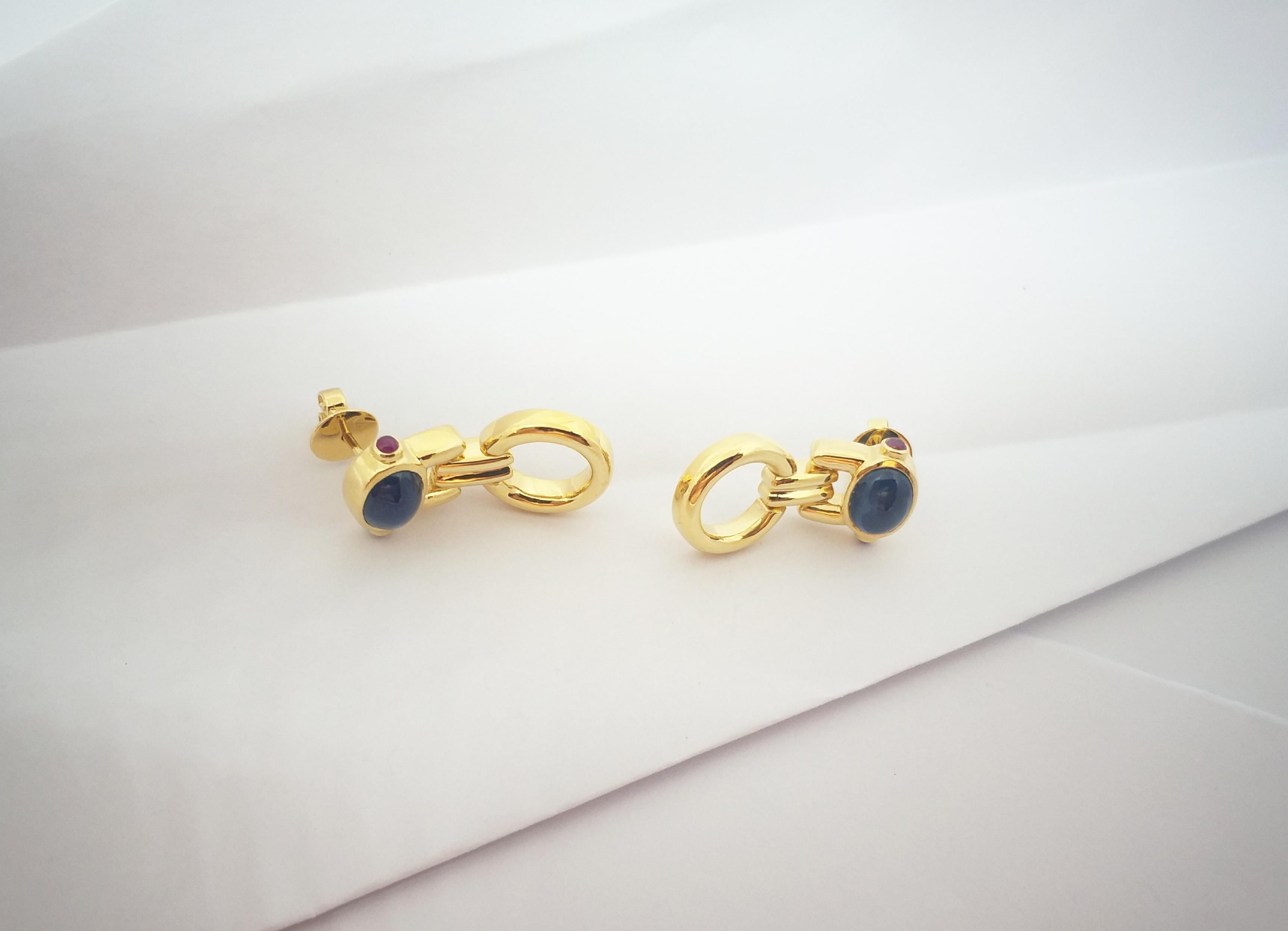 Cabochon Blue Sapphire with Cabochon Ruby Earrings set in 18K Gold Settings For Sale 5