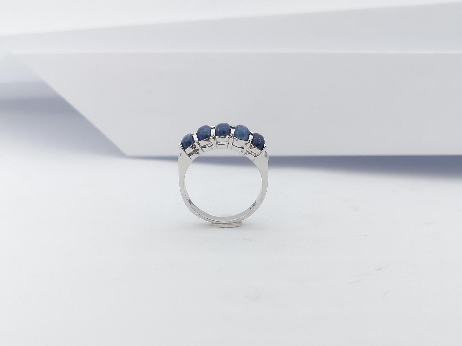 Cabochon Blue Sapphire with Cubic Zirconia Ring set in Silver Settings For Sale 6