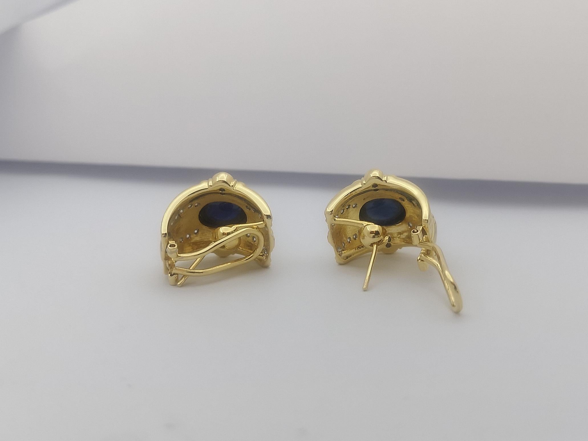 Cabochon Blue Sapphire with Diamond Earrings Set in 18 Karat Gold Settings For Sale 1