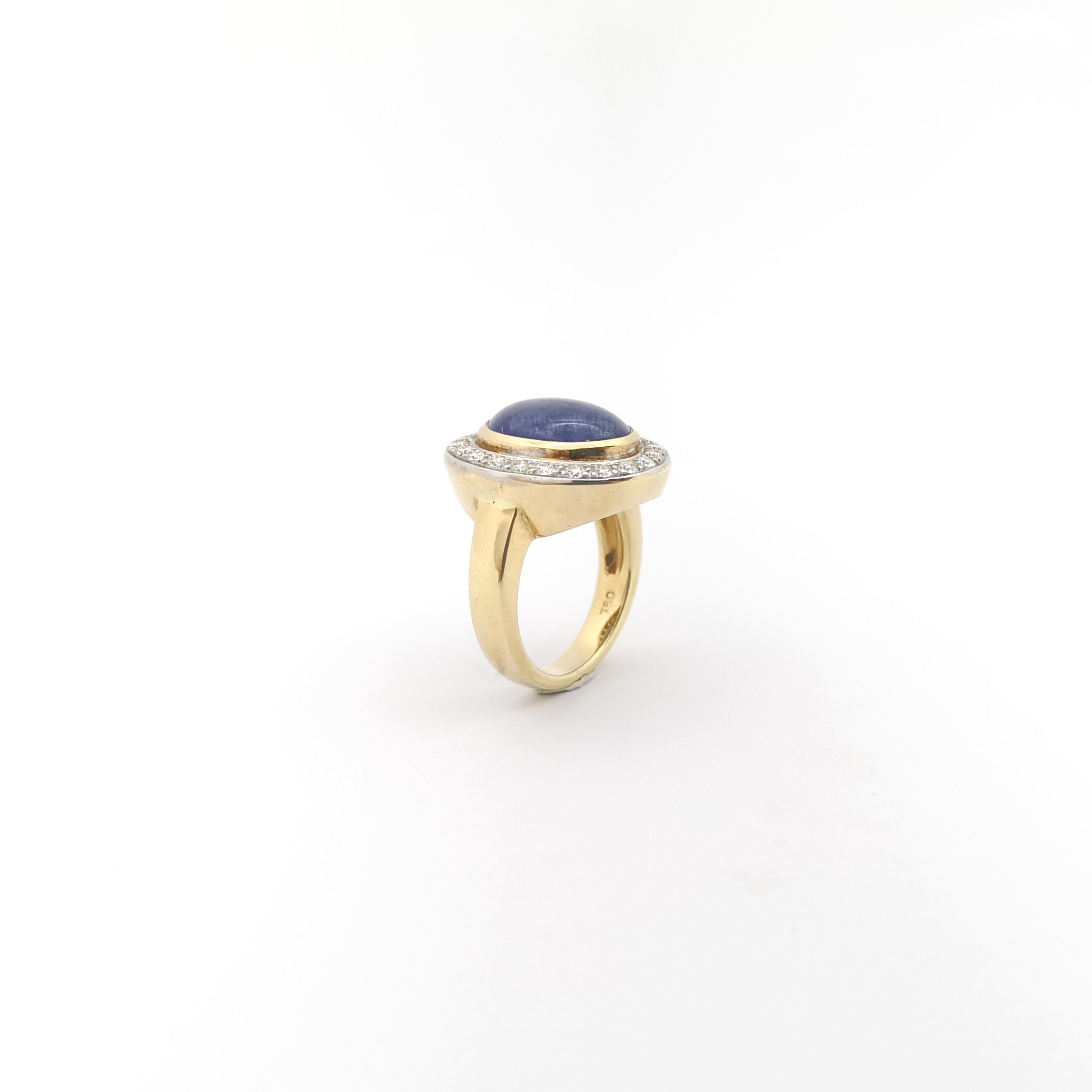 Cabochon Blue Sapphire with Diamond Ring set in 18K Gold Settings For Sale 8