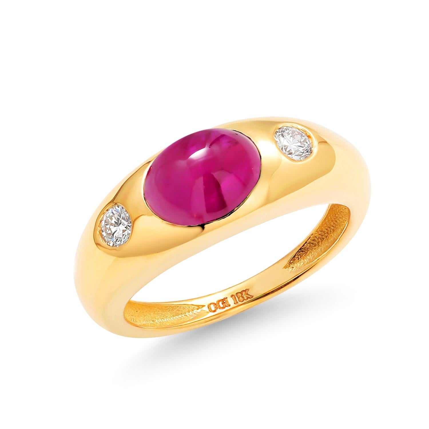 Women's Cabochon Burma Ruby Diamond 2.30 Carat 18 Karat Yellow Gold 3 Stone Ring For Sale