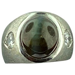 Vintage Cabochon Cats Eye Chrysoberyl and Diamond Ring in Platinum